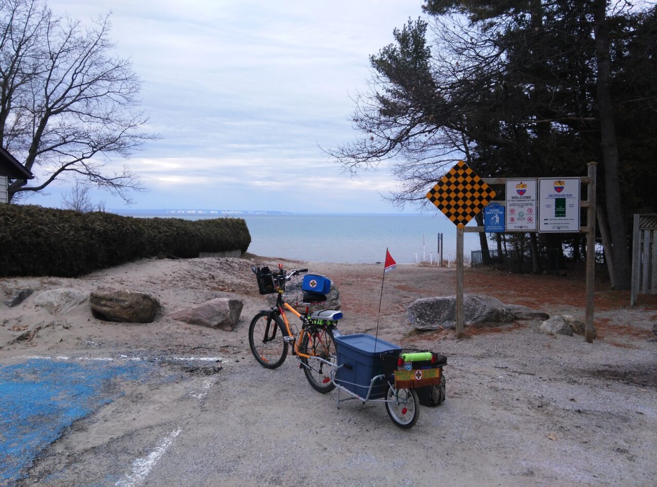 kim lavigne maya cycle bike trailer