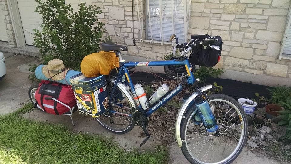 tour deramsey bike trailer loaded